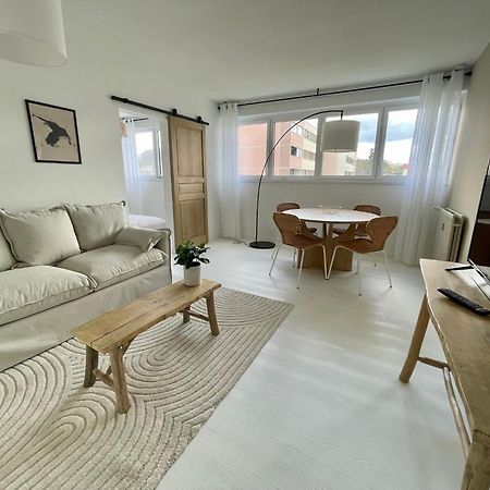 Au Coeur De La Ponetie Apartment Aurillac Exterior photo